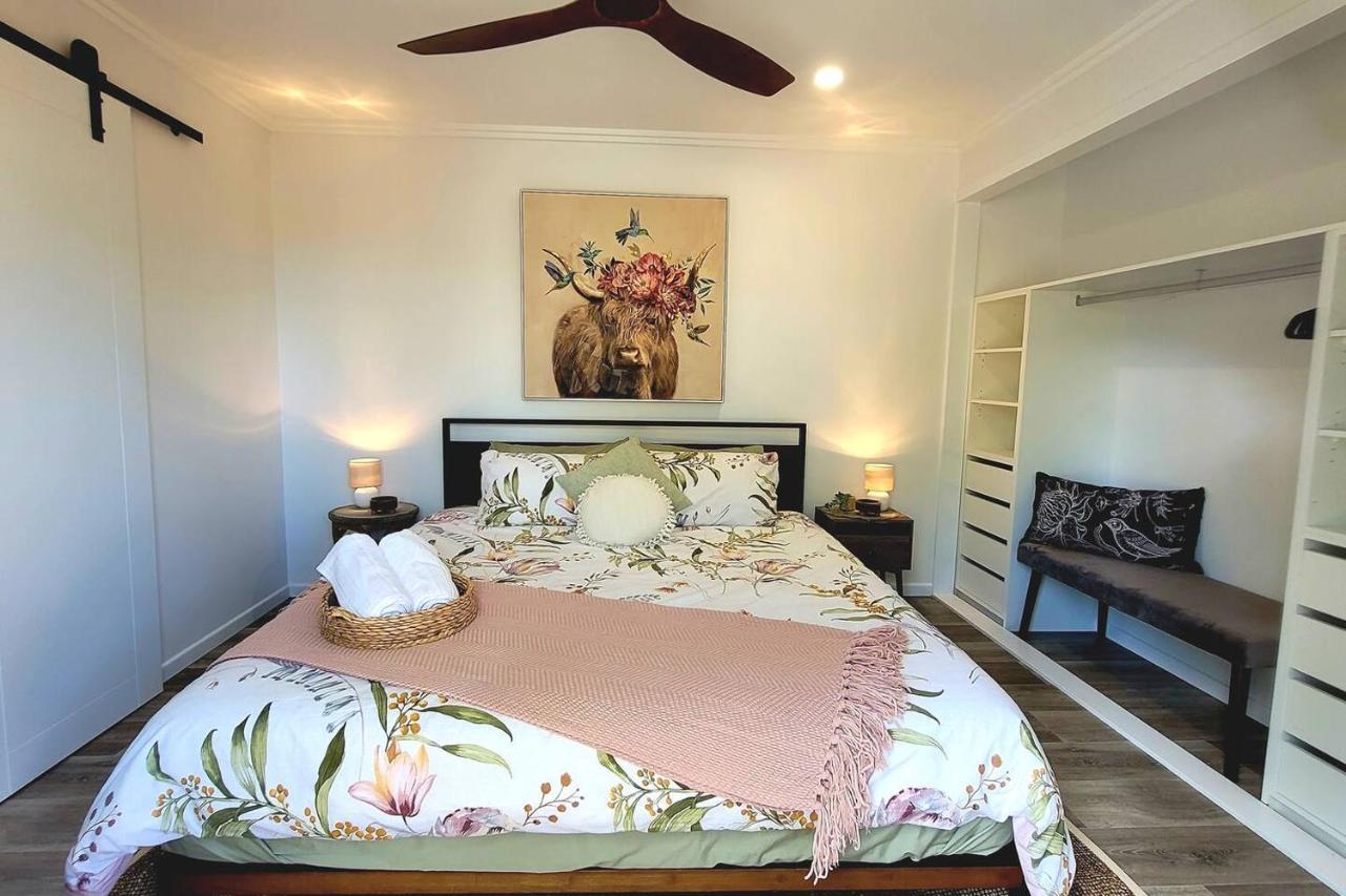 Little Sunshine - Private Acreage Guest Home خليج هيرفي المظهر الخارجي الصورة